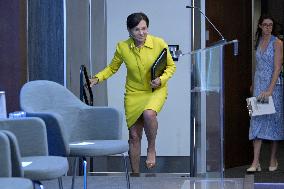 DC: Esp. Rep. Penny Pritzker hold a Ukraine?s Economic Recovery conversation