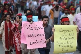 Fresh Violence Erupts In Student Protests - Dhaka