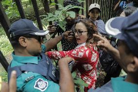 Fresh Violence Erupt In Student Protests - Dhaka