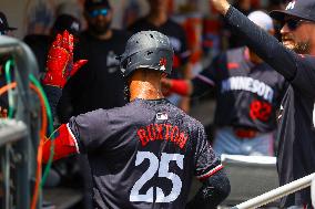 MLB Minnesota Twins Vs New York Mets