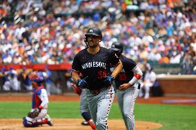 MLB Minnesota Twins Vs New York Mets