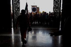 Mexico City Clown Pilgrimage