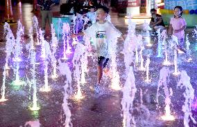 Children Cooled Off at The Fountain in Handan