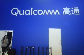 Qualcomm Stock Price Drops