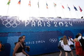 Paris Atmosphere During The Olympic Games