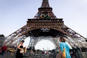 Paris Atmosphere During The Olympic Games