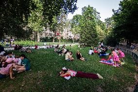 Paris Atmosphere During The Olympic Games