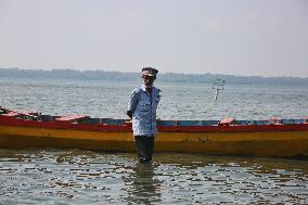 Daily Life At Sambranikodi Island