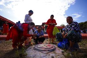 Nepal's Long Reigning Rato Macchindranath Chariot Festival Drags To End