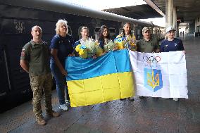 Ukrainian fencers return from Paris 2024 Olympics