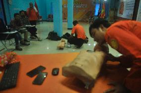 Search And Rescue Training For Indonesia's Photojournalist