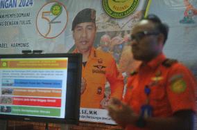 Search And Rescue Training For Indonesia's Photojournalist