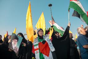 Demonstration In Iran Denouncing The Killing Of The Leader Of Hamas - Tehran