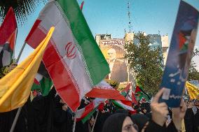 Demonstration In Iran Denouncing The Killing Of The Leader Of Hamas - Tehran