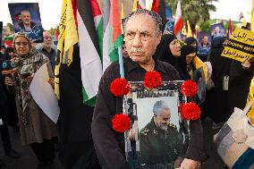 Demonstration In Iran Denouncing The Killing Of The Leader Of Hamas - Tehran