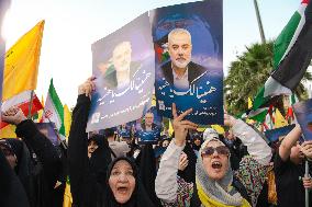 Demonstration In Iran Denouncing The Killing Of The Leader Of Hamas - Tehran