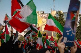 Demonstration In Iran Denouncing The Killing Of The Leader Of Hamas - Tehran