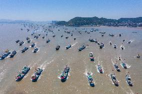 CHINA-ZHEJIANG-ZHOUSHAN-FISHING SEASON (CN)