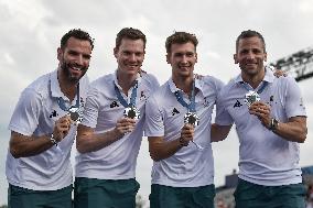 Paris 2024 - Fans welcome medalists at the Parc des Champions in Paris FA