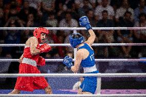 Paris 2024 - Controversal Biologically Male Boxer Imane Khelif in Women Category