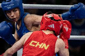 Paris 2024 - Boxing - China v India