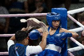 Paris 2024 - Boxing - China v India