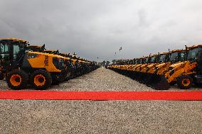 GHANA-ACCRA-CHINESE COMPANY-EQUIPMENT