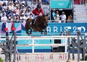 (PARIS2024)FRANCE-VERSAILLES-OLY-EQUESTRIAN