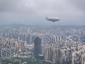 CHINA-HUBEI-JINGMEN-MANNED AIRSHIP-DEMO FLIGHT (CN)