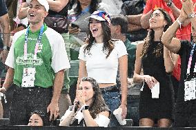 Paris 2024 - Kendall Jenner At Gymnastic