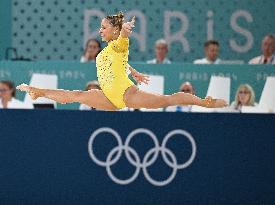 (PARIS2024)FRANCE-PARIS-OLY-ARTISTIC GYMNASTICS