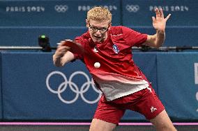 Paris 2024 - Table Tennis - Felix Lebrun v Lin Yun-ju