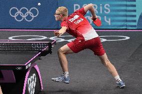 Paris 2024 - Table Tennis - Felix Lebrun v Lin Yun-ju