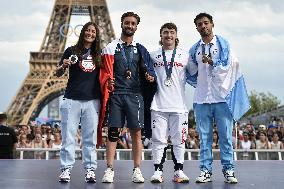 Paris 2024 - Fans welcome medalists at the Parc des Champions in Paris FA