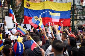 Venezuelans in Colombia during Presidential Elections