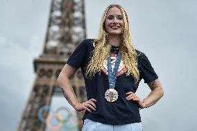 Paris 2024 - Fans welcome medalists at the Parc des Champions in Paris FA