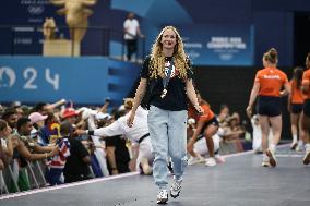 Paris 2024 - Fans welcome medalists at the Parc des Champions in Paris FA