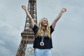 Paris 2024 - Fans welcome medalists at the Parc des Champions in Paris FA