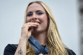 Paris 2024 - Fans welcome medalists at the Parc des Champions in Paris FA