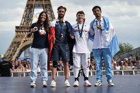 Paris 2024 - Fans welcome medalists at the Parc des Champions in Paris FA