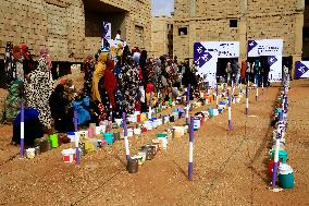 SUDAN-OMDURMAN-DISPLACED PEOPLE-FREE MEALS