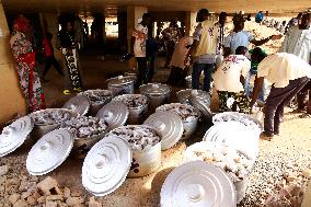 SUDAN-OMDURMAN-DISPLACED PEOPLE-FREE MEALS