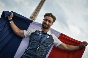 Paris 2024 - Fans welcome medalists at the Parc des Champions in Paris FA