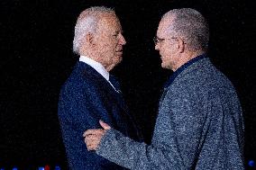 U.S. President Joe Biden and Vice President Harris greet hostages at Joint Base Andrews