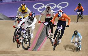 Paris 2024 - Men’s BMX Racing Quarter Finals