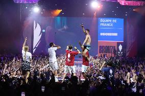 Apithy, Patrice, Pianfetti And Patrice Celebrate His Bronze Medal At Club France