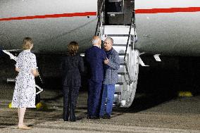 Biden And Harris Welcome Freed Prisoners