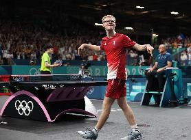 Paris 2024 - Table Tennis - Felix Lebrun v Lin Yun-ju