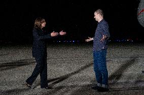 U.S. President Joe Biden and Vice President Harris greet hostages at Joint Base Andrews