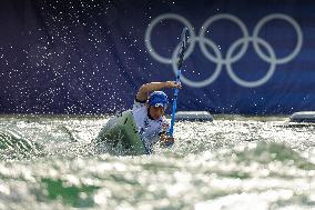 Paris 2024 - Italy’s De Gennaro Takes Gold In The Men’s Kayak Single